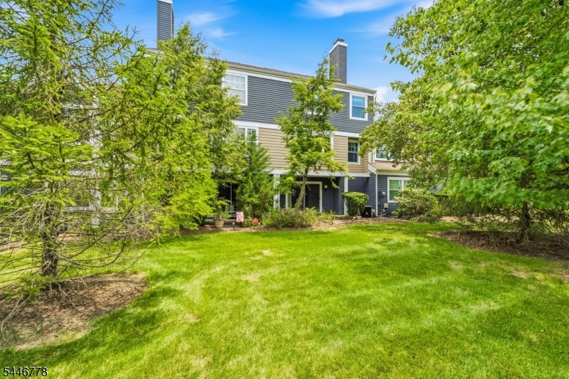 Condo/Coop/Townhouse - Residential
