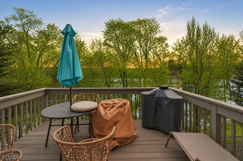 Beaver Brook - Residential