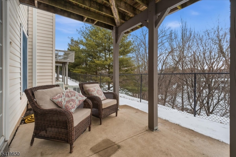 Beaver Brook - Residential