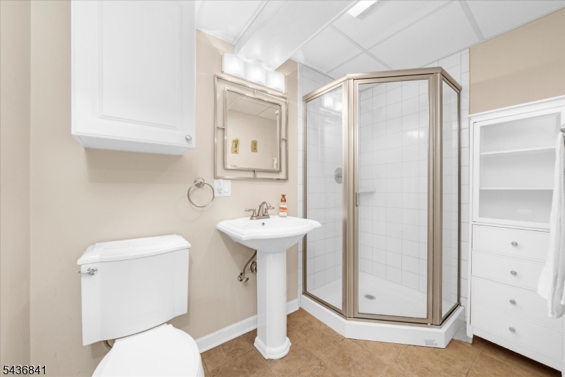 Hunterdon Crossing - Residential