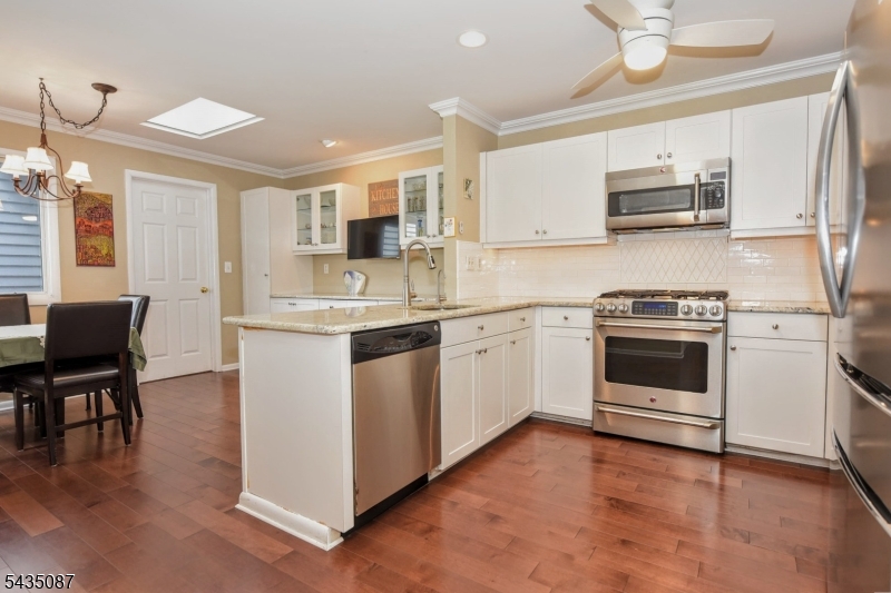 Apple Ridge - Residential
