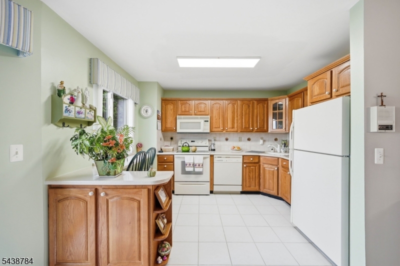 Highview At Hawthorne - Residential