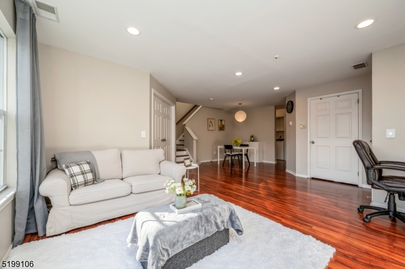 Eden Lane - Residential