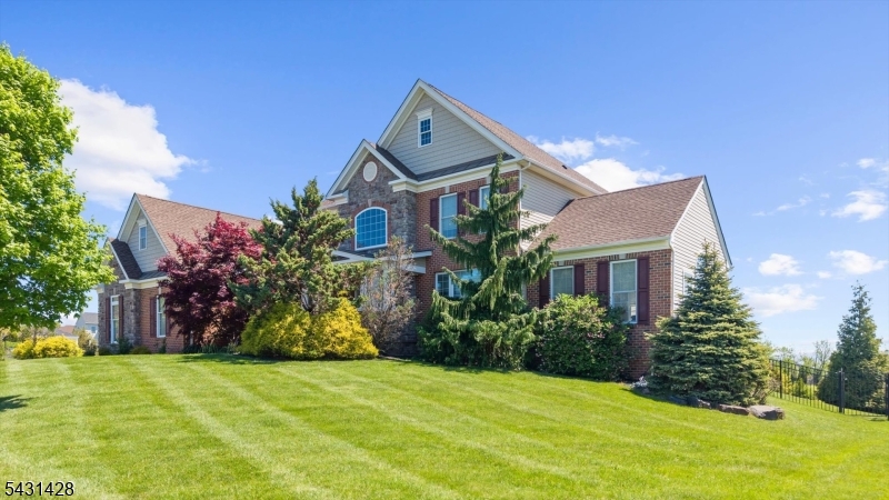 Mountain View at Hunterdon - Residential