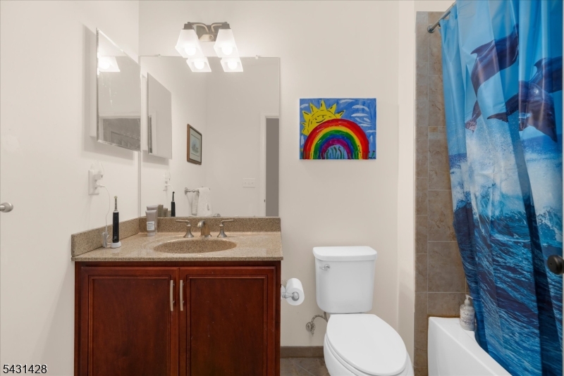 Mountain View at Hunterdon - Residential