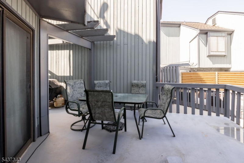 Hastings Square - Residential