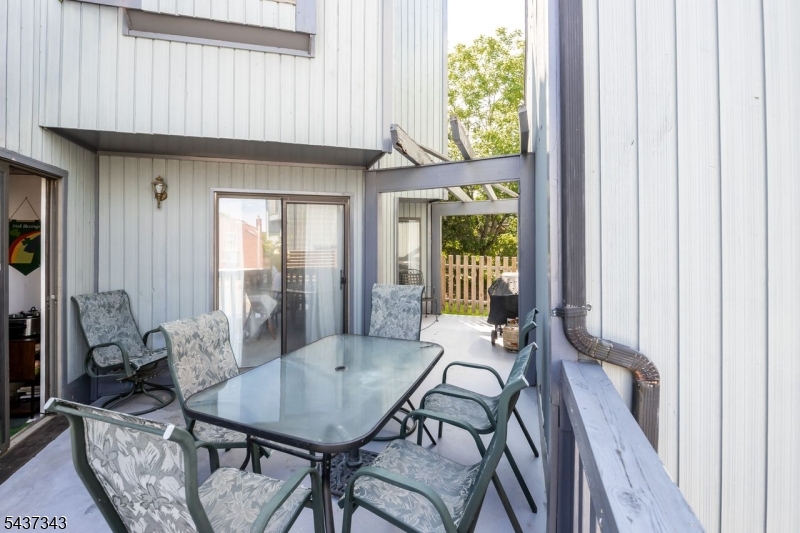 Hastings Square - Residential