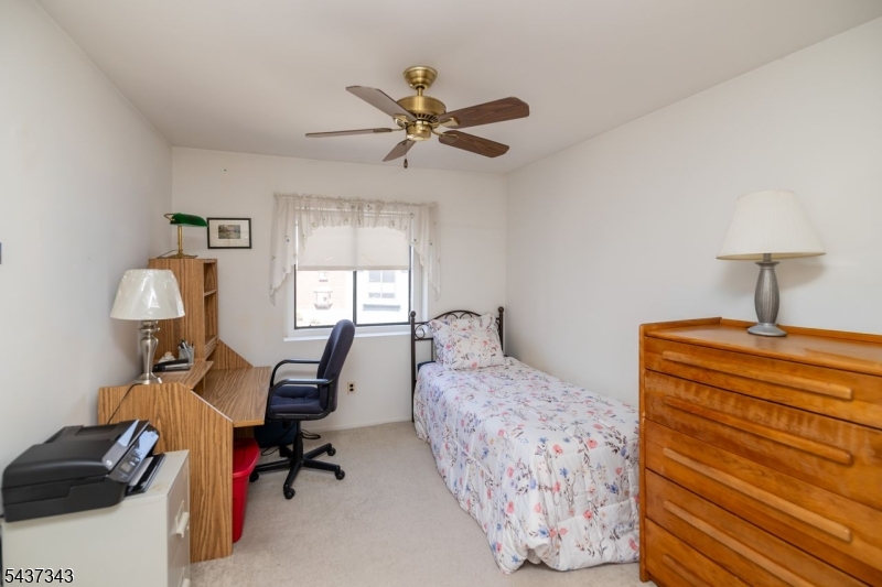 Hastings Square - Residential
