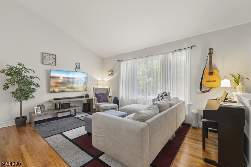 Murray Hill - Residential