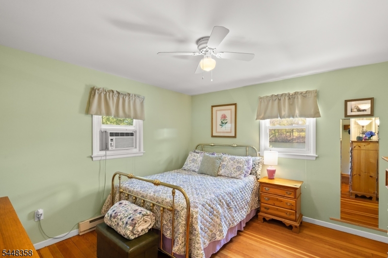 Barry Lakes - Residential