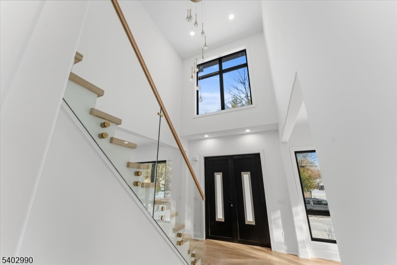 Collins - Residential