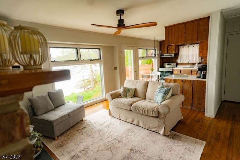 LAKE SHAWNEE - Residential Lease