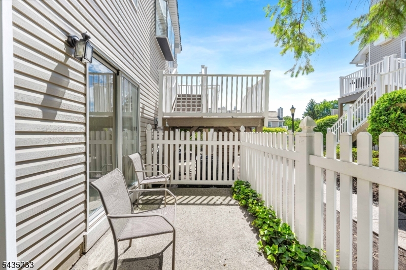 Signal Point at The Hills - Residential