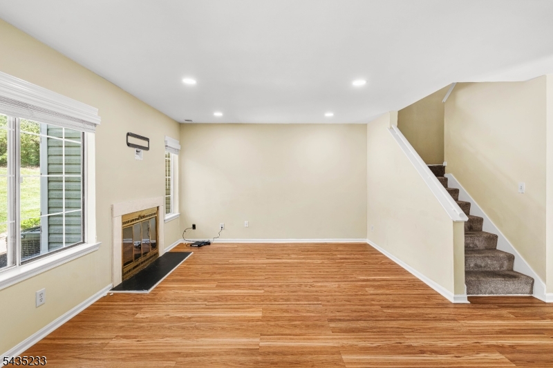 Signal Point at The Hills - Residential