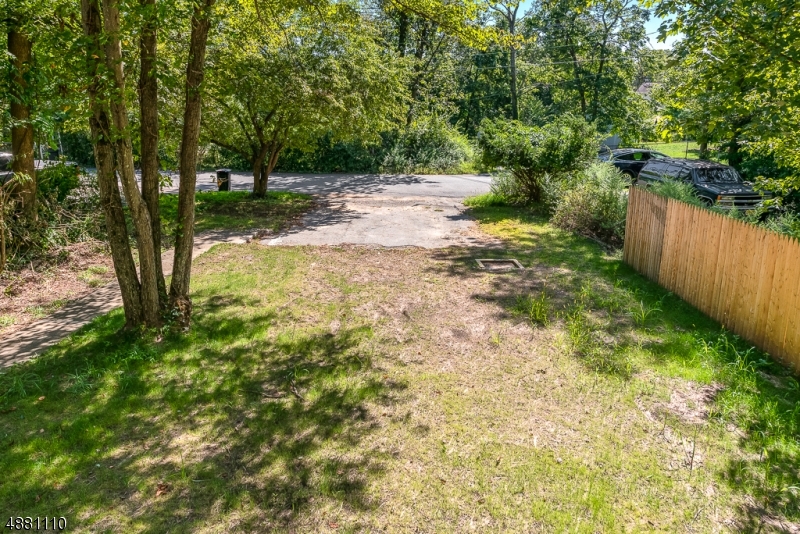 HOPATCONG HILLS - Residential