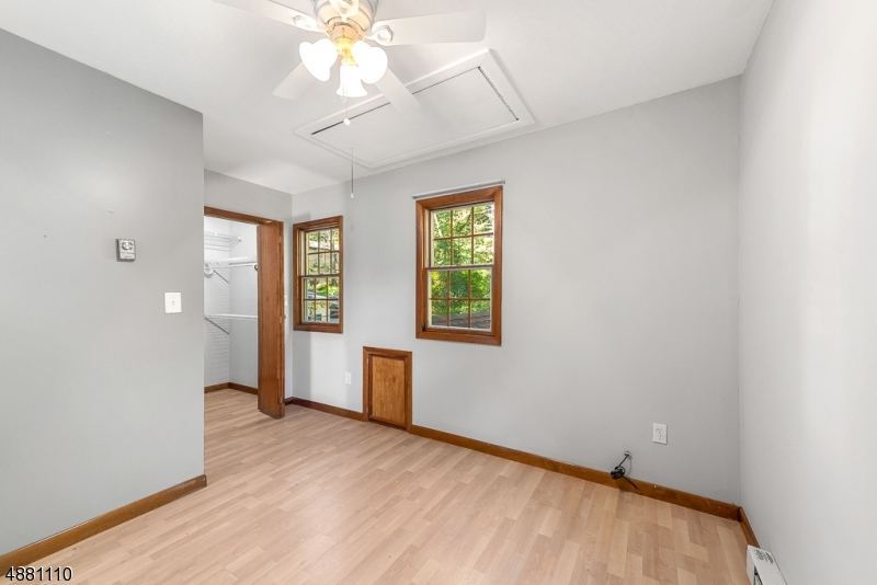 HOPATCONG HILLS - Residential