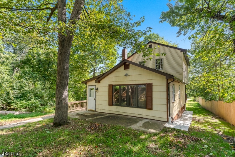 HOPATCONG HILLS - Residential
