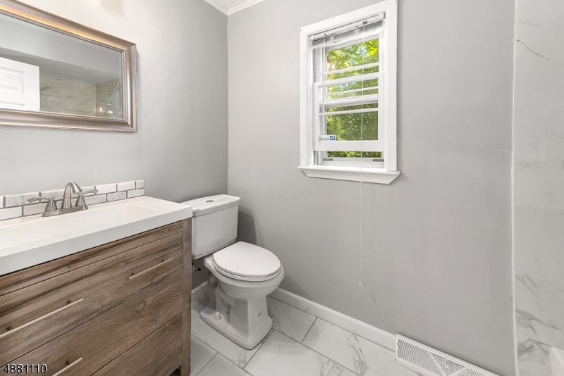 HOPATCONG HILLS - Residential