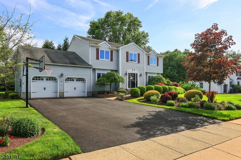 Eagles Crest - Residential
