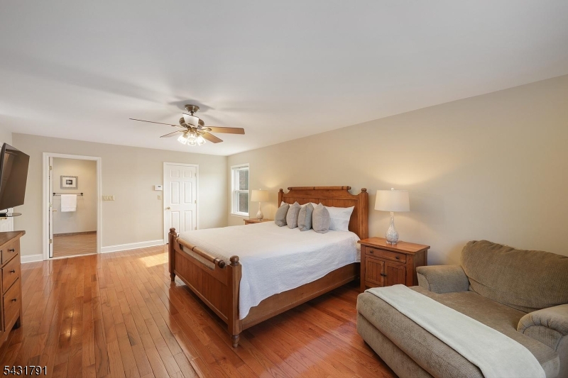 Eagles Crest - Residential