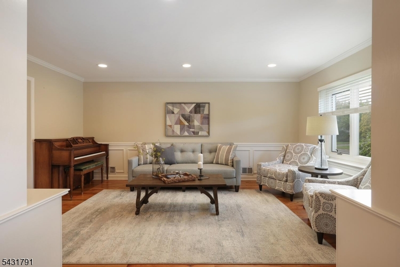 Eagles Crest - Residential