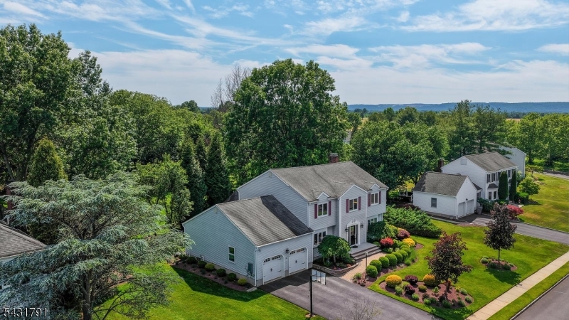 Eagles Crest - Residential