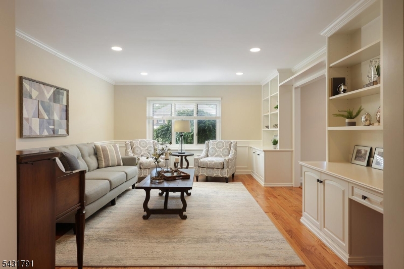 Eagles Crest - Residential