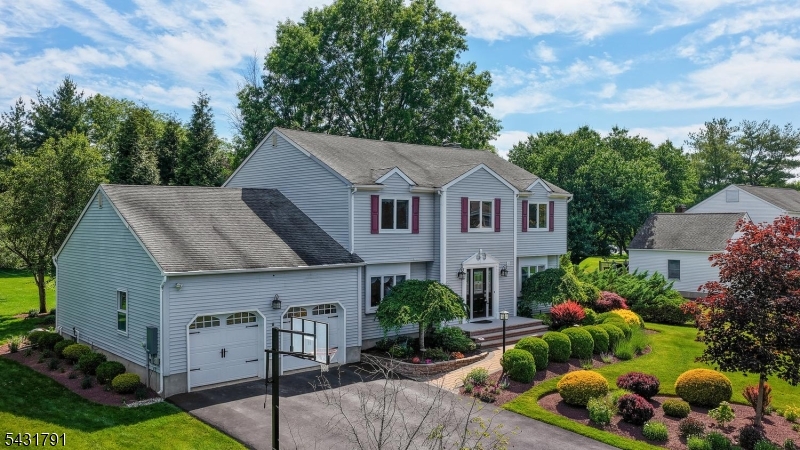 Eagles Crest - Residential