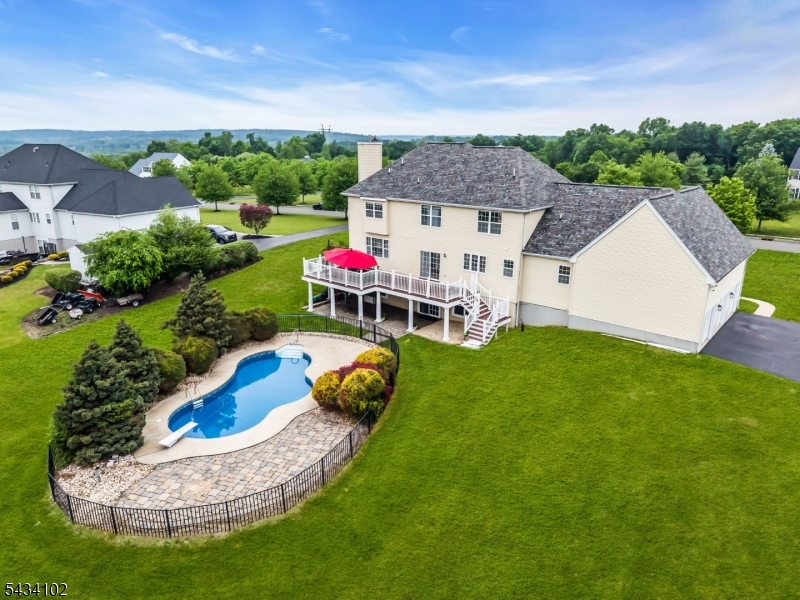 Estates At West Amwell - Residential