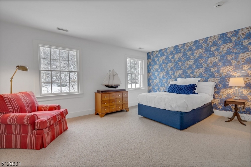 New Vernon - Residential
