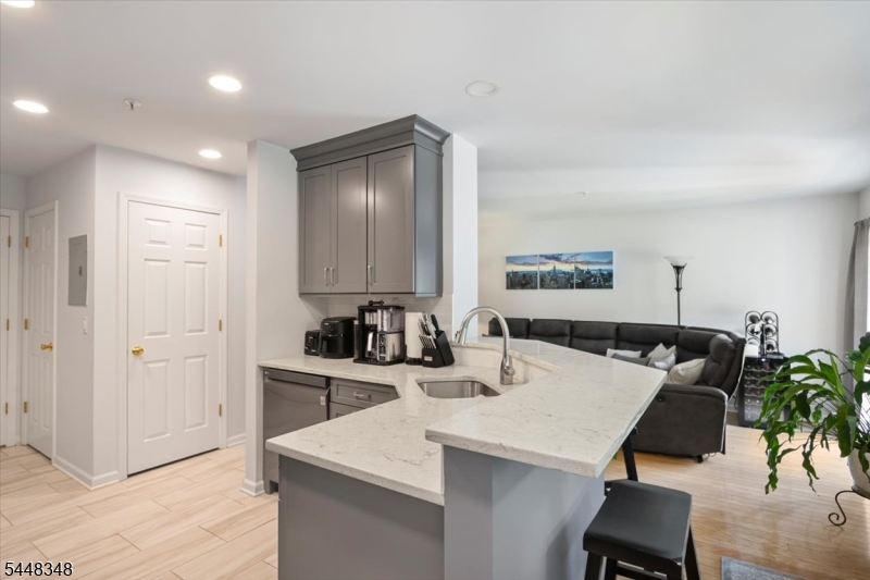 The Villages at Stony Ridbe - Residential