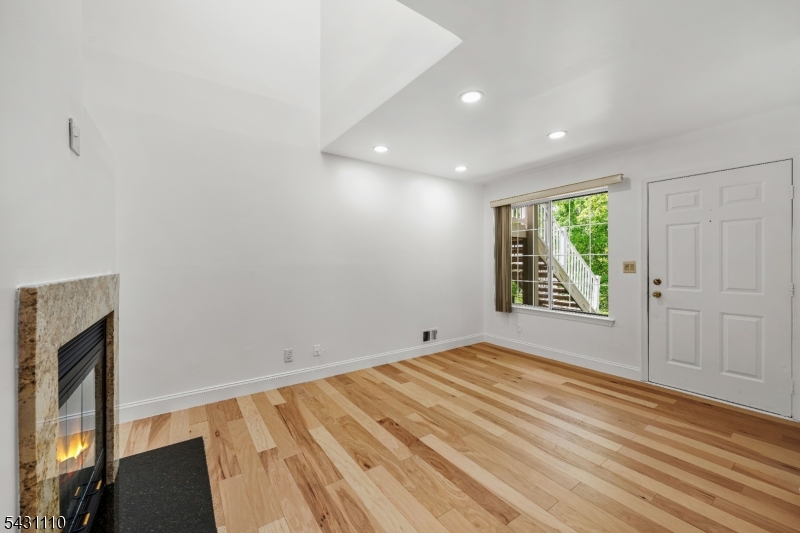 Signal Point - Residential
