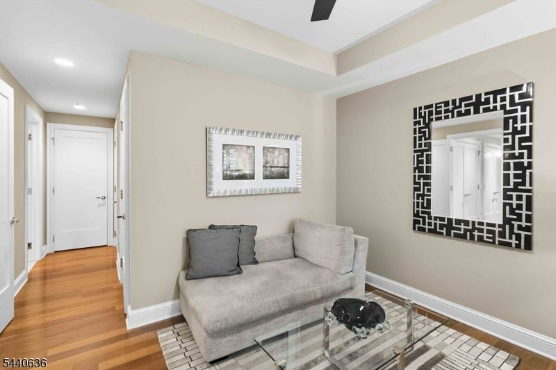 40 Park Place - Residential