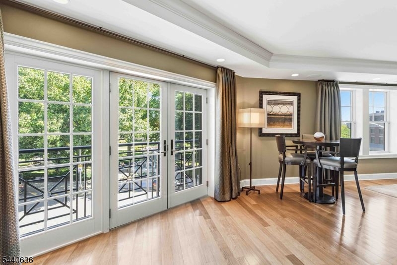 40 Park Place - Residential