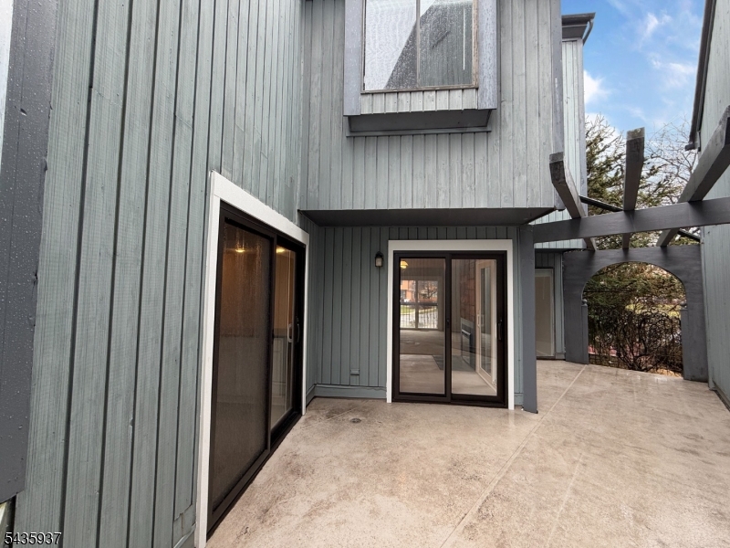 Hastings Square - Residential