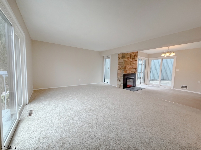 Hastings Square - Residential