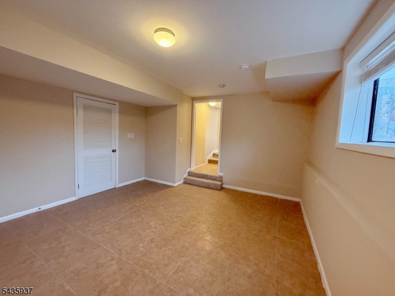 Hastings Square - Residential