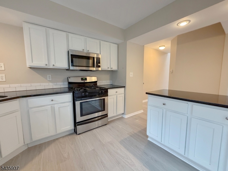 Hastings Square - Residential