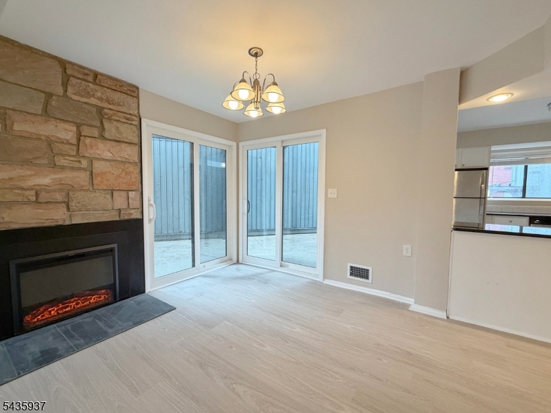 Hastings Square - Residential