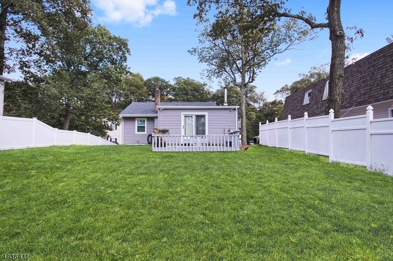 White Meadow Lake - Residential