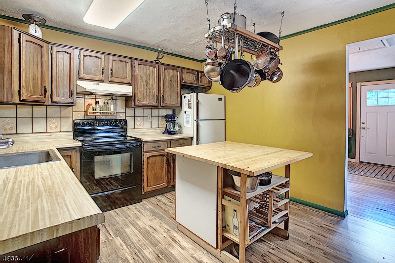 White Meadow Lake - Residential