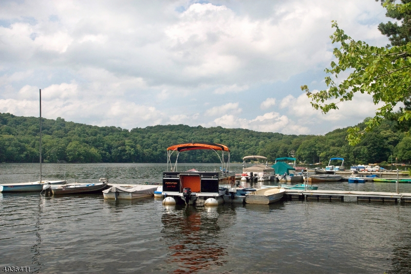 White Meadow Lake - Residential
