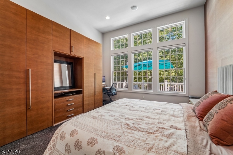 Sterling Green - Residential