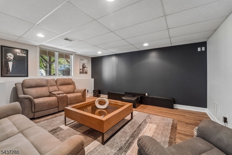Sterling Green - Residential