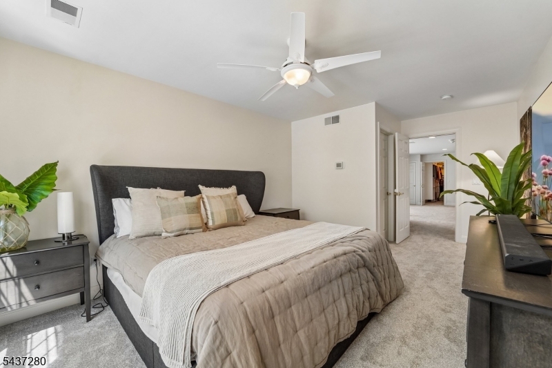 Sterling Green - Residential