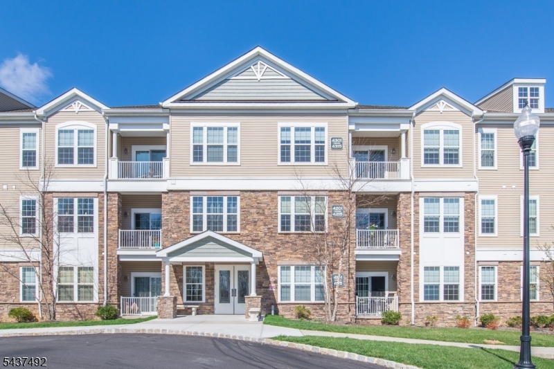 Greenbriar at Fox Ridge - Residential