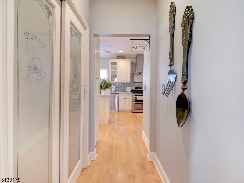 HUNTER'S RIDGE - Residential