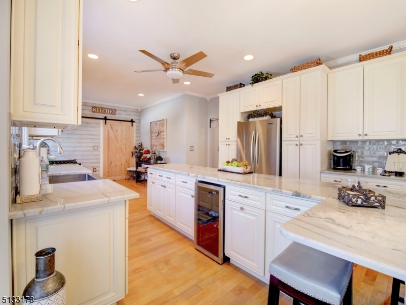 HUNTER'S RIDGE - Residential