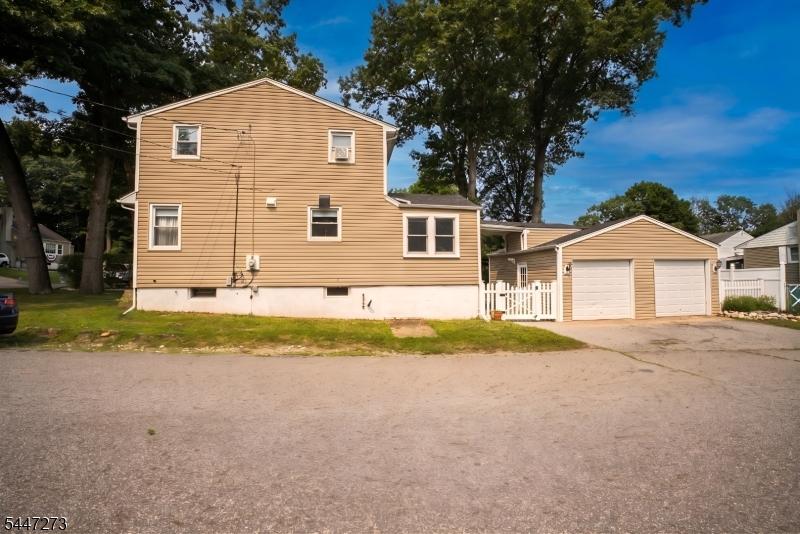 Skyline Lake - Residential