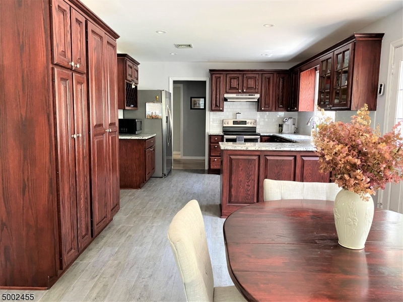 Oak Ridge - Residential
